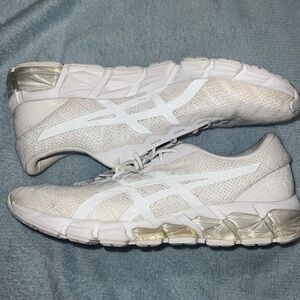 ASICS women’s sneakers in White Size 12